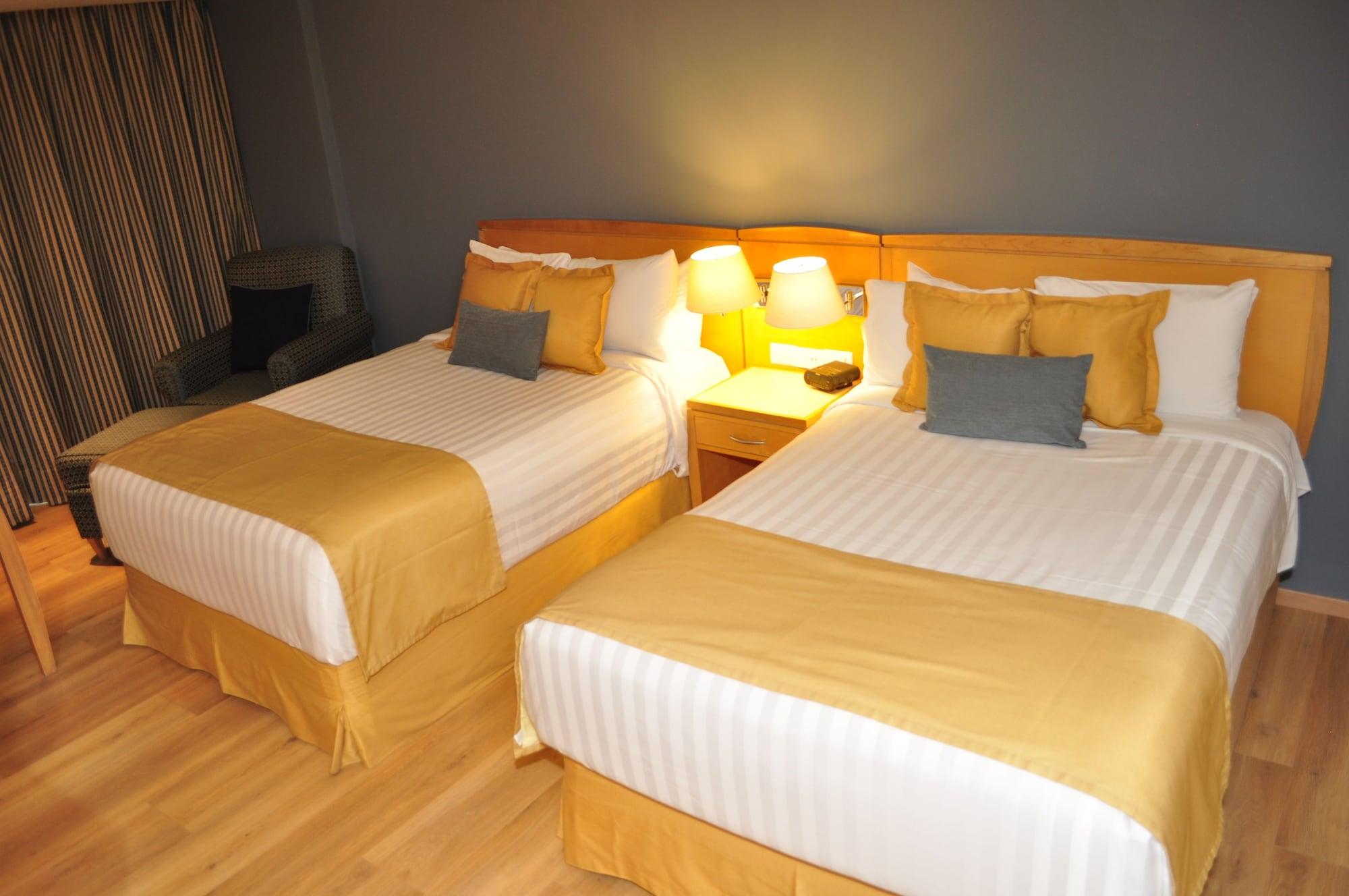 Radisson Paraiso Hotel מקסיקו סיטי מראה חיצוני תמונה A room at the hotel