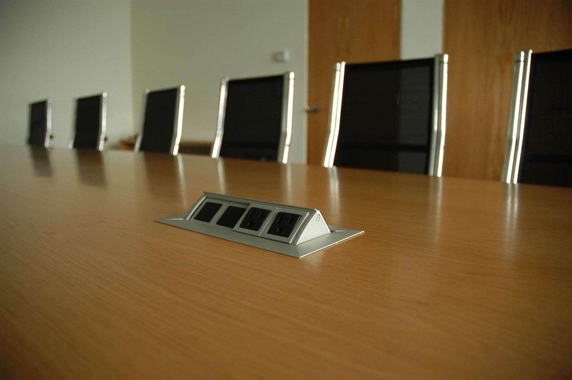 Radisson Paraiso Hotel מקסיקו סיטי מראה חיצוני תמונה A table-mounted power strip