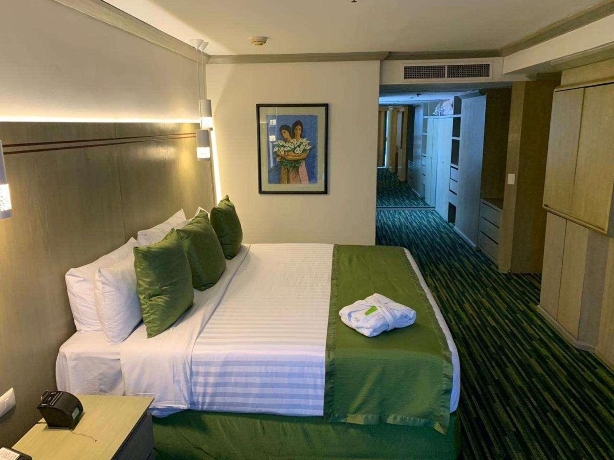 Radisson Paraiso Hotel מקסיקו סיטי מראה חיצוני תמונה A room at the hotel